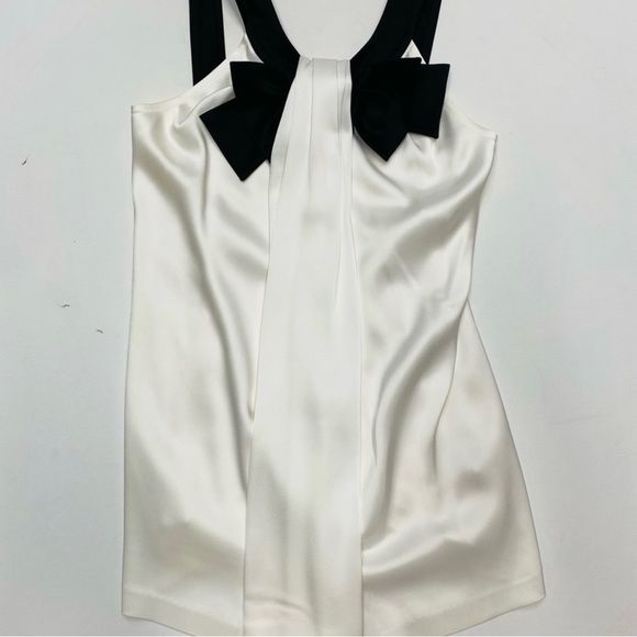 NWT * ST. JOHN Silk Blouse * Ivory * White with Black Bow * Timeless & Très Chic - Picture 4 of 9